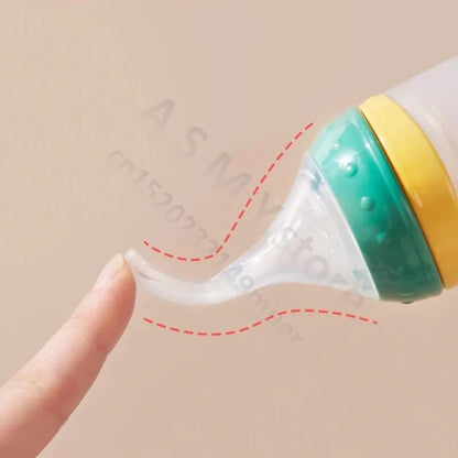 Silicone Squeeze Feeding Bottle with Baby Spoon